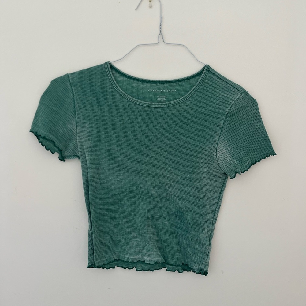 American Eagle crop top